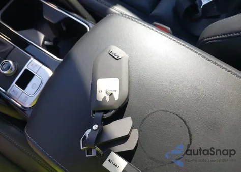 2024 Kia Telluride S from USA, damaged, VIN 5XYP64GC0RG527578